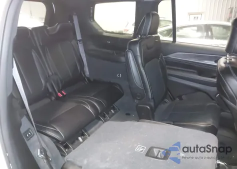 2023 Jeep Grand Cherokee L Overland 4X4 z USA, uszkodzony, nr VIN 1C4RJKDGXP8752582